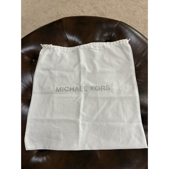 Michael Kors Dust Bag for Purse, Pocketbook, White Drawstring Dustbag 21X21.5 - Picture 1 of 2